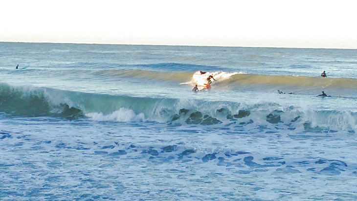 Florida surf report photo taken and posted on January 05 2020, 10:14 West Central Florida Gulf Surf Report Photography. Featuring photographs from standout surfing spots along the Gulf Coast. Photo taken and posted on January 05 2020, 10:14