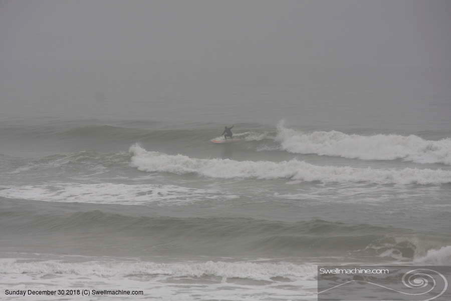 West Central Florida Gulf Surf Report Photography. Featuring photographs from standout surfing spots along the Gulf Coast. Photo taken and posted on January 29 2019, 20:00